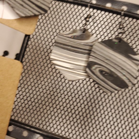 Handmade Womens Gray Black White Mercury Matte Finish Hexagonal Clay Earrings - Picture 3 of 8